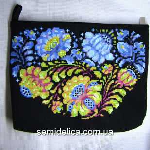 Косметичка для вышивки бисером, цветы
