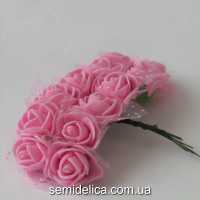 Роза из латекса в фатине 2 см, розовый нежный
