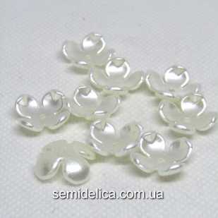 Бусины акрил 15 мм Цветочек, жемчужный