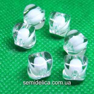 Бусины акрил 10 мм Куб, прозрачный с белой бусиной внутри