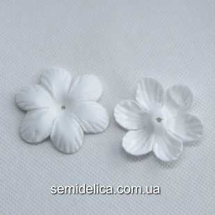 Заготовка для цветочка 4,7 см, белый