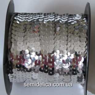 Пайетки 6 мм на нитке, серебро